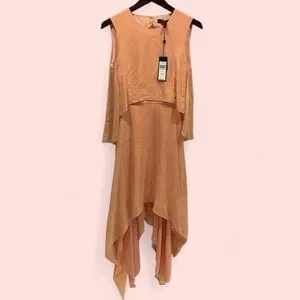 slim fit dress slacks Printed Flowy Romper main image 1